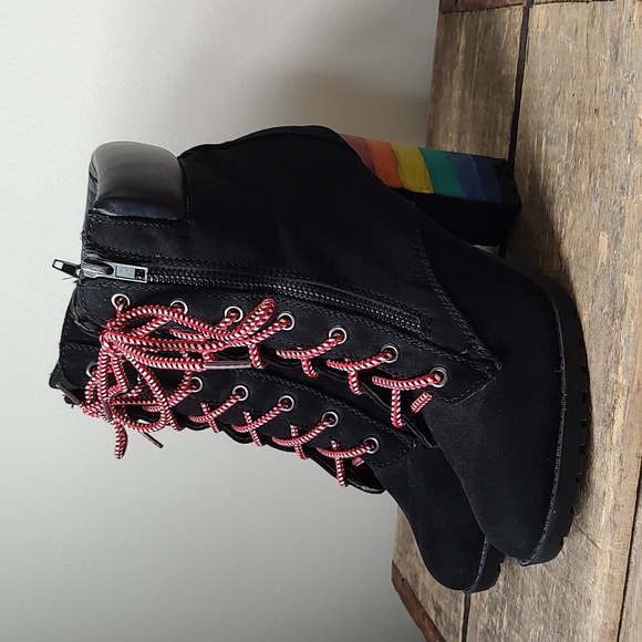 Upcycled! Fun Painted Rainbow Heel Chunky Vegan Booties Size 8 - Picture 2 of 14